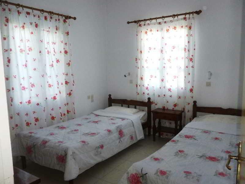 Apartments Jota Marathókampos Esterno foto